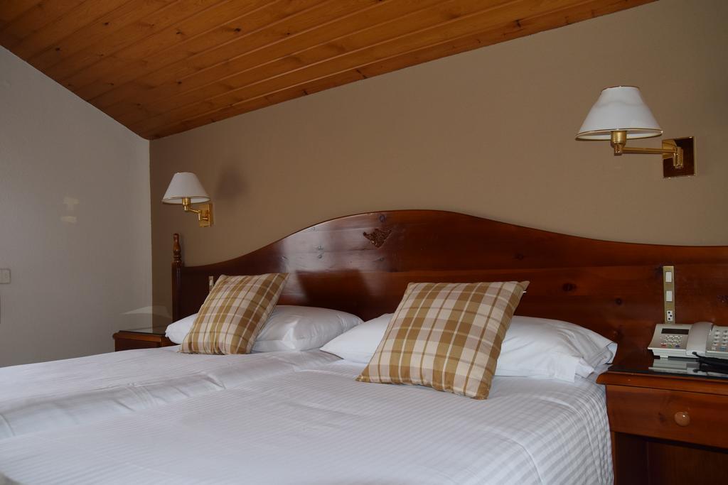 Hotel Roca Alp Zewnętrze zdjęcie